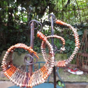 Weidenschnecke auf Stahlstab